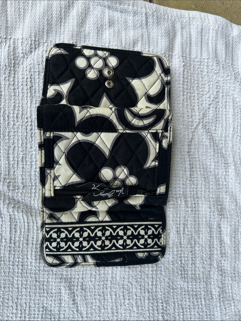 Vera Bradley Black and Cream Quilted Wallet Phone Case